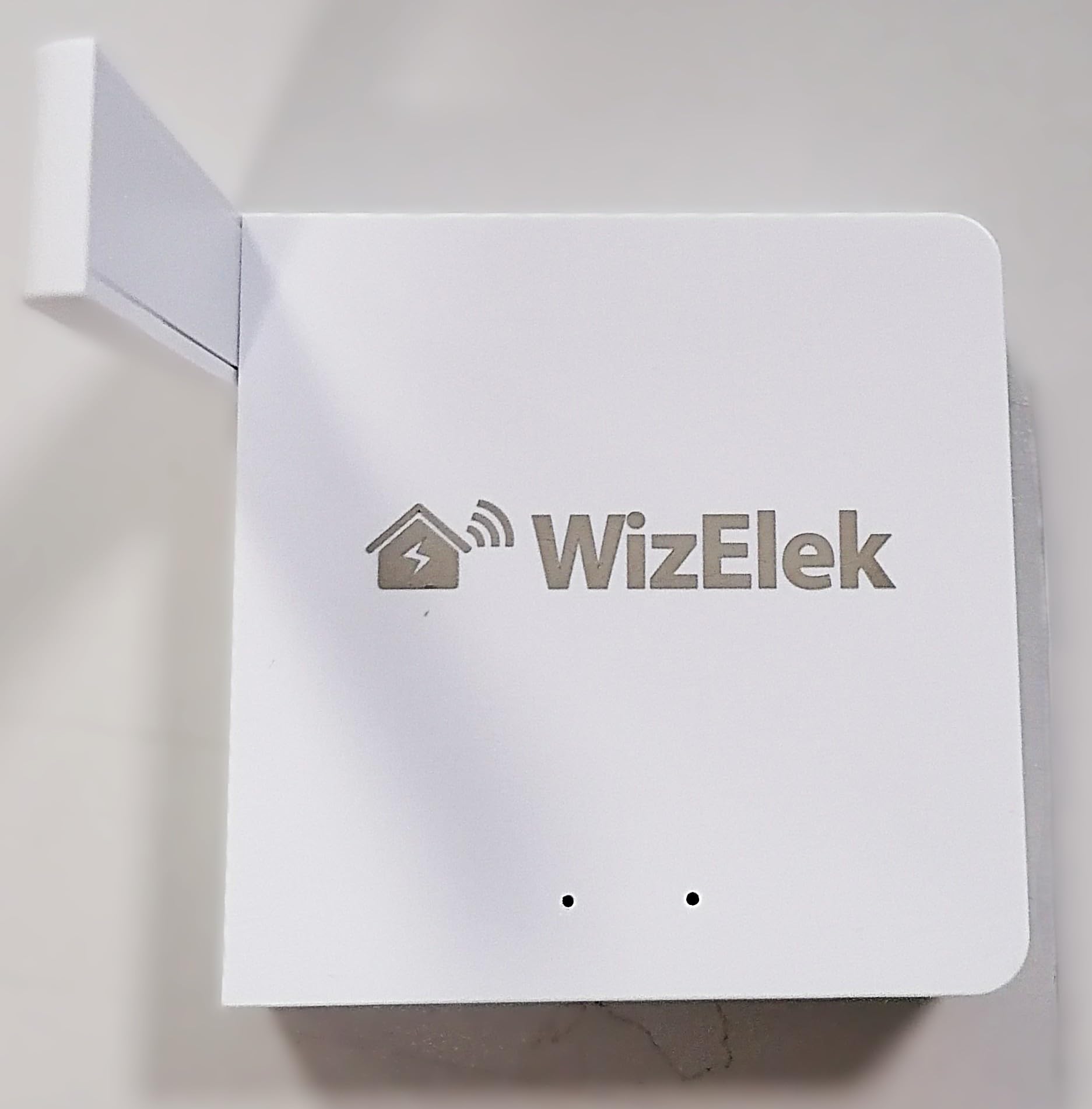 Tuya Bluetooth/Wi-Fi gateway — extended range